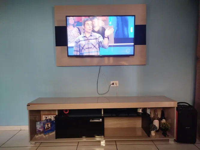 Rack e painel para tv até 50 polegadas madetec