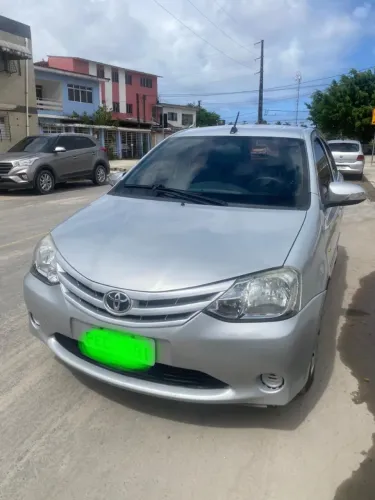 Toyota Etios X 1.3 Flex 16V 5P Mec. 2017