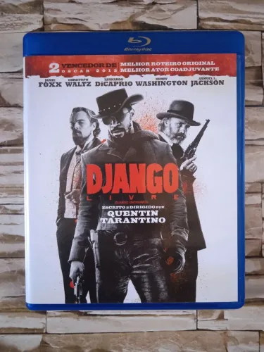 Blu-ray Django: Livre, de Quentin Tarantino, Com Leonardo DiCaprio e Samuel L. Jackson.