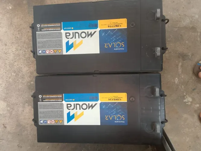 Vendo 2 Baterias Moto Home Usadas em Bom Estado de Conservação
