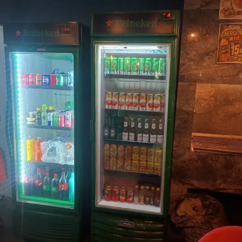 2 cerveineras em ótimo estado!