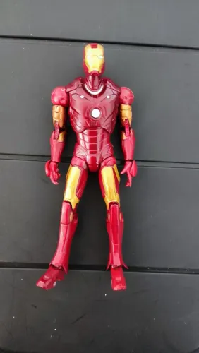 Homem de ferro bootleg ironman Marvel Legends Boneco Figura Original Hasbro Usado