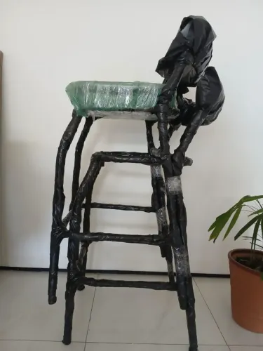 Kit de 2 Banquetas de balcão na cor preta, reforçadas em aço 