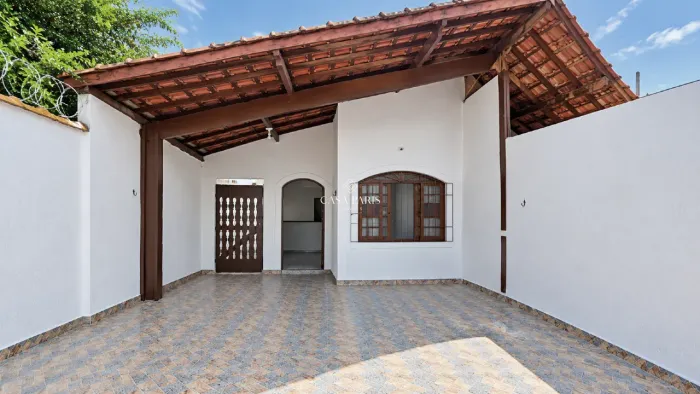 Casa térrea à venda no bairro Ocian, Praia Grande  2 quartos