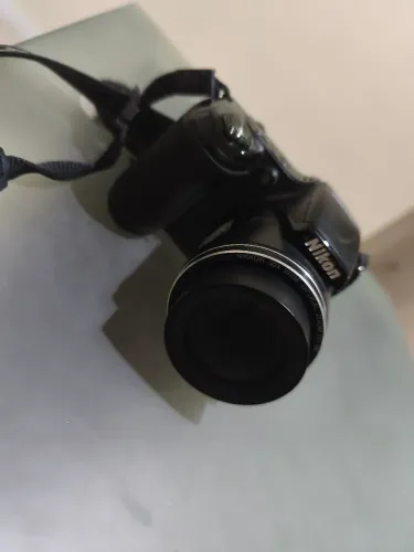 Camera Nikon L820