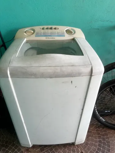 Máquina centrífuga que parou de bater
