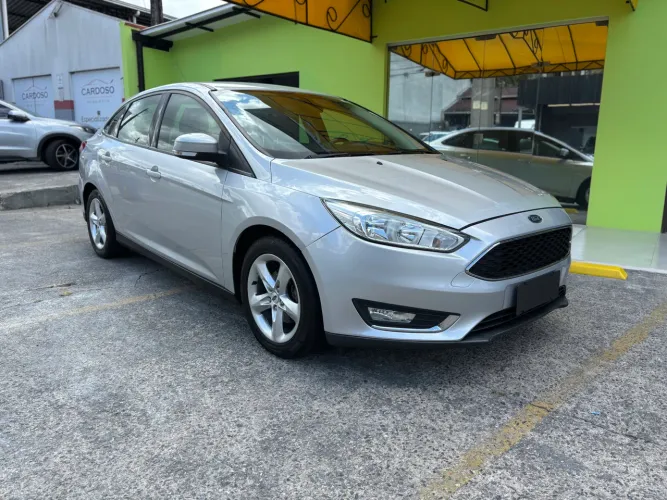 Ford Focus Fastback Se/se Plus 2.0 Flex Aut. 2016