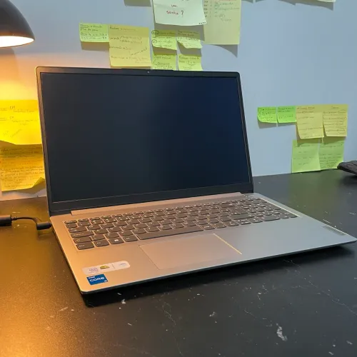 Lenovo Ideapad 15iau7
