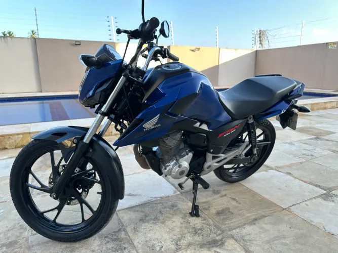 Fan 160 2025, muito bem conservada!