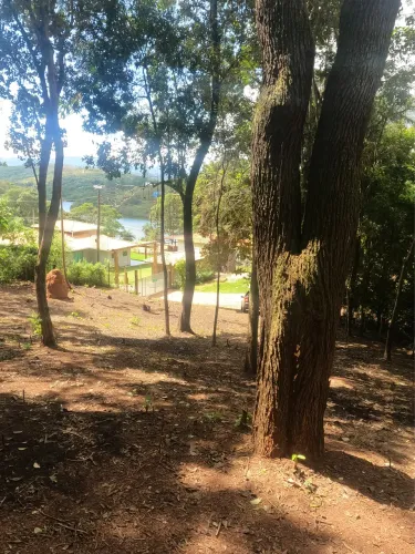 Terreno no Retiro do Lago, Acuruí, Itabirito