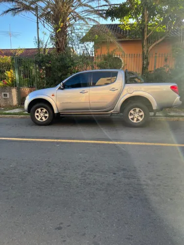 Mitsubishi L200 Triton HPE 3.5 CD V6 24V Flex Aut. 2009