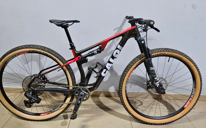 Caloi elite fs carbon racing 2025 Tamanho P