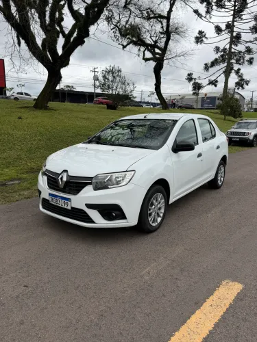 Renault Logan Life Flex 1.0 12V 4P Mec. 2021