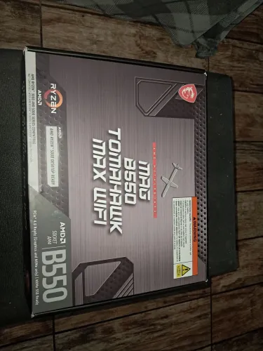 B550 tomahawk + ryzen5700X3D
