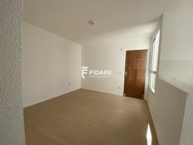 Aluga-se apartamento primeira moradia no Belvedere