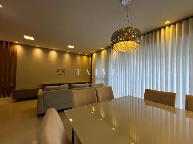 Apartamento à Venda, Edifício Kensington, 108m² úteis, 3 quartos sendo 1 suíte, planejado,