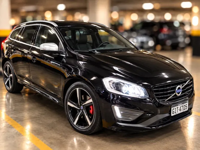 Volvo XC 60 T-5 R-design 2.0 FWD 5P 2016