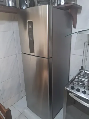 Geladeira de inox nova