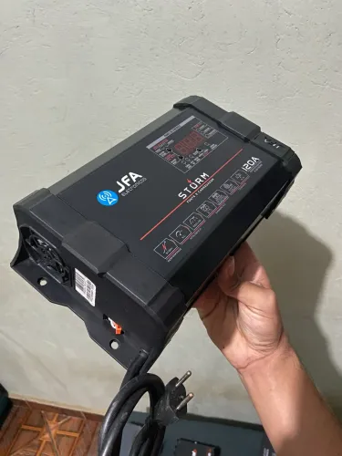 Fonte automotiva JFA 120
