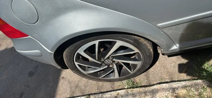 Vende-se rodas aro 17 não troco
