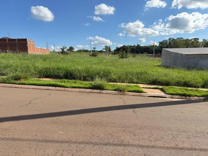 Imóvel para venda com 300 metros quadrados em Vila City - Paranavaí - PR