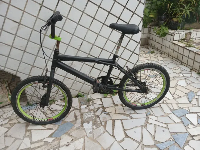 Bicicleta Preta Pequena