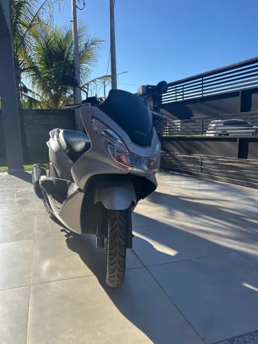 Pcx 2018 quitada, pouco uso