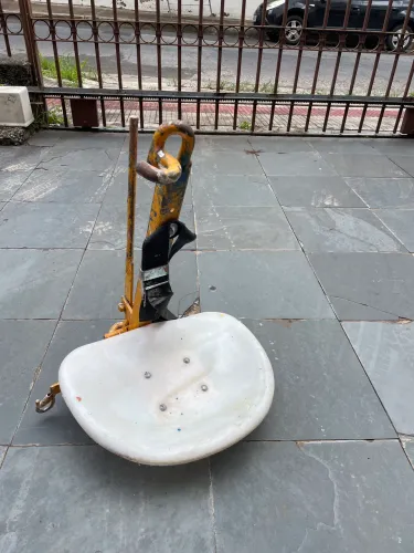Cadeira Suspensa Assento de Fibra Para Pintura/ Limpeza Fachada