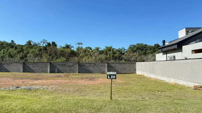 Terreno à venda no centro do Camboriú