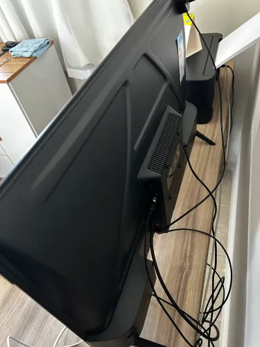 Smart TV TCL 32" (2 dias de uso)
