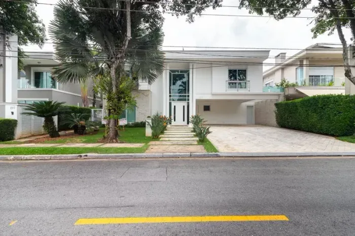 Linda casa para venda ou locação no condomínio Alphaville residencial 1