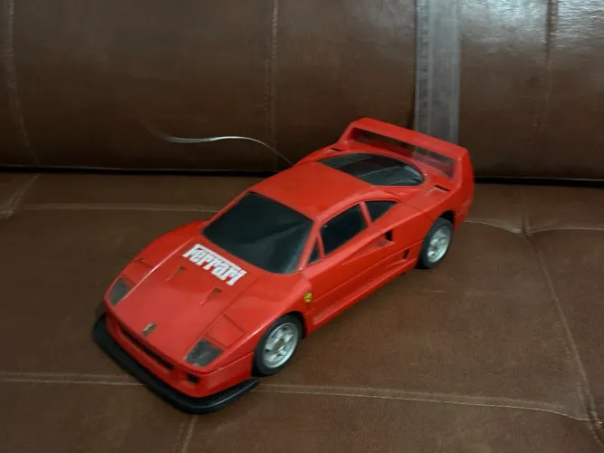 Carrinho Ferrari.