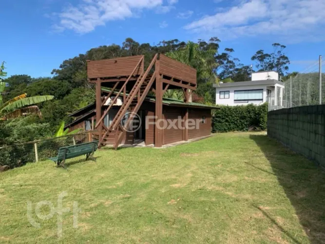Casa à venda Rodovia Jornalista Manoel de Menezes, Barra da Lagoa - Florianópolis