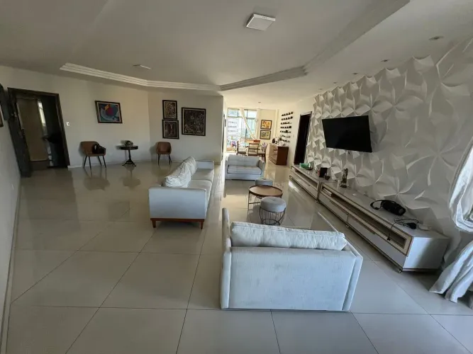 Apto. Delta Garden 270 m² com 4 suítes e 2 vgs - Cond. Completo em Nazaré - Belém - PA