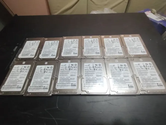 Lote 12x HD Seagate Savvio 10K.3 300GB 10.000 RPM
