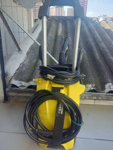 Lavadora alta pressão karcher com defeito