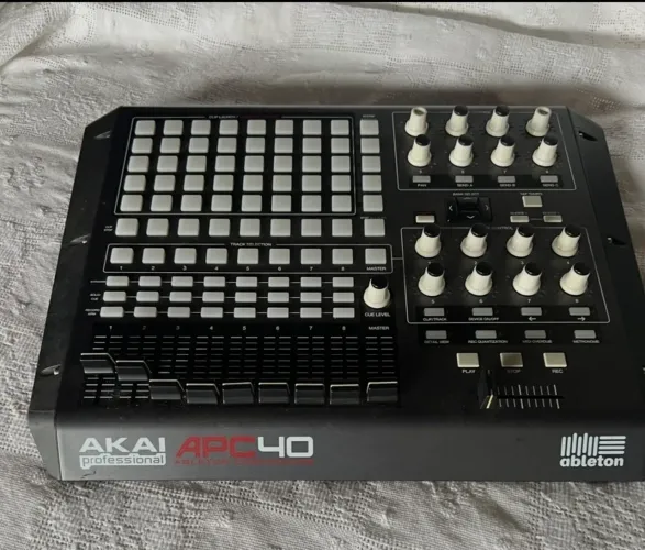 AKAi APC 40 ableton