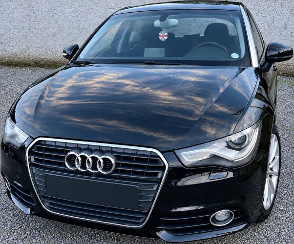 Audi A1 1.4 TFSI 122cv S-tronic 3P 2012