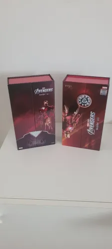 Caixa iroman zdtoys original 40 reais unidade envio para todo Brasil. 
