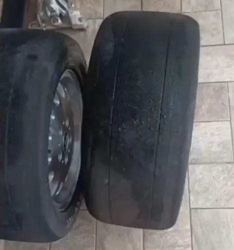 Pneus arrancada Hoosier Drag Dot 225/50 aro 15 *USADOS*