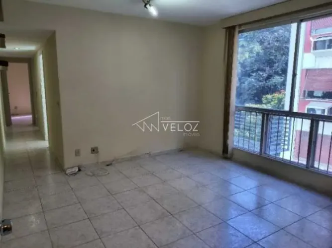 Apartamento : / Residencial / Gávea