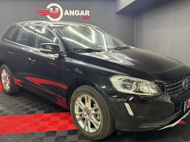 Volvo XC-60 XC 60 T-5 Dynamic 2.0 FWD Turbo Gasolina 4P AUT 2014