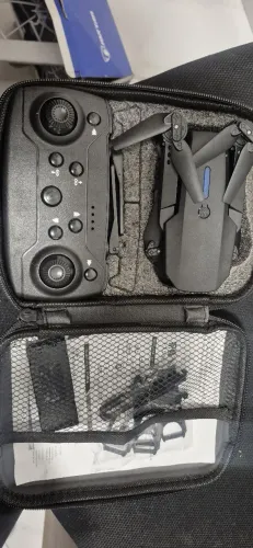 Mini drone com 1 câmera 2 baterias