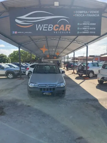 Fiat Strada 1.4 MPI Fire Flex 8V CS 2012
