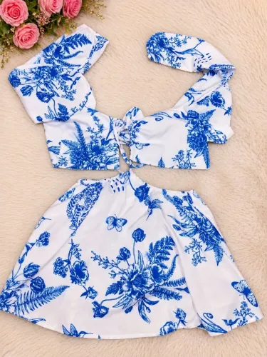 Vestido azul floral feminino