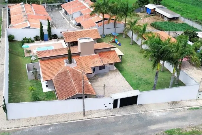Chácara de Luxo: Elegância e Conforto em Capivari