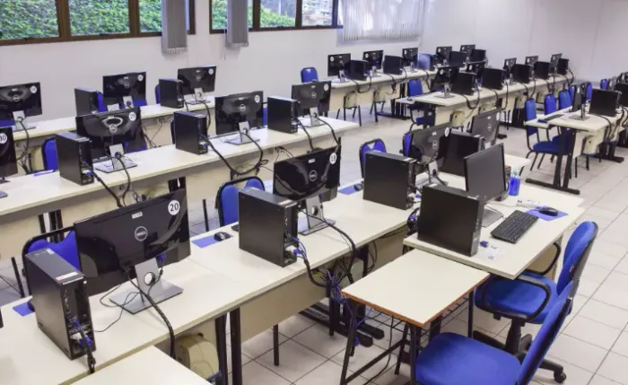 LOTES DE COMPUTADORES - PRONTOS PARA USO