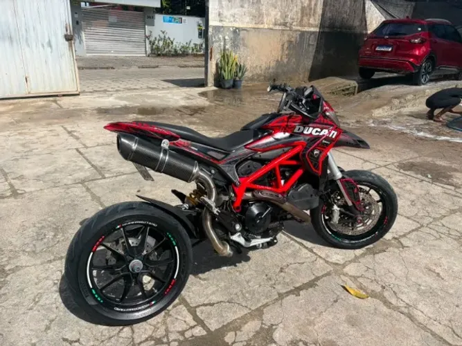 Ducati hypermotard