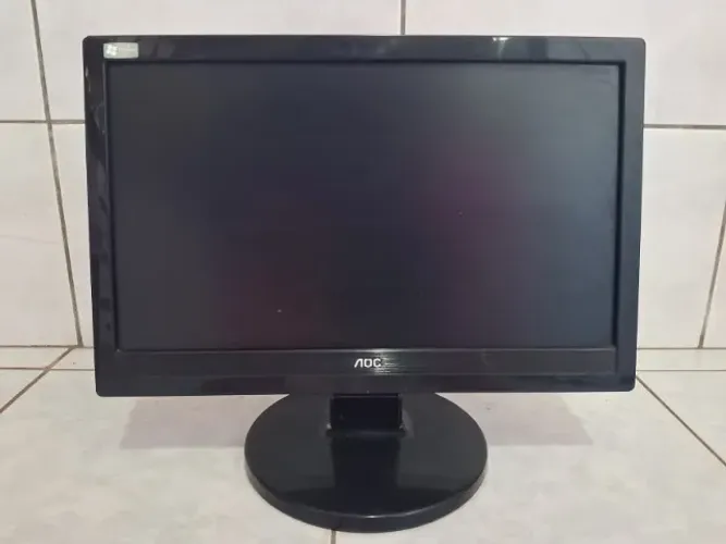 Monitor LCD 17 Polegadas Marca AOC Modelo 1619Swa R$ 149