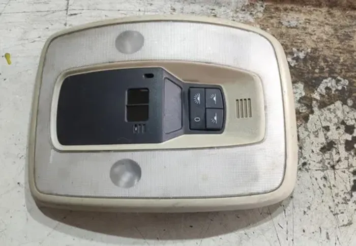 Luz De Teto Volvo Xc60 S60 2011 2012